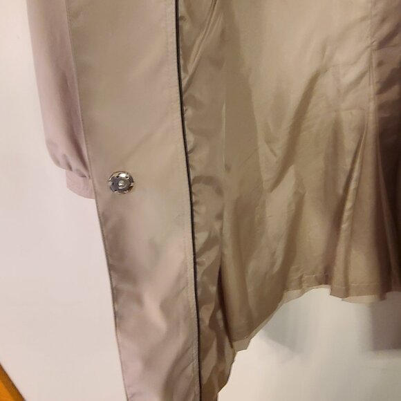 Lane Bryant Women's Long Khaki Trench Coat Size 22/24 - Picture 9 of 16